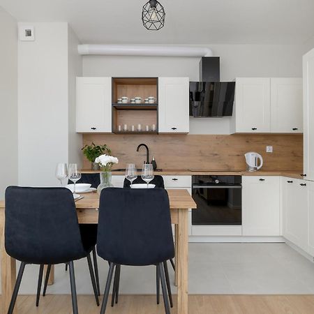 Bright Apartment Park Lotnikow Near Tauron Arena Krakow By Noclegi Renters Luaran gambar